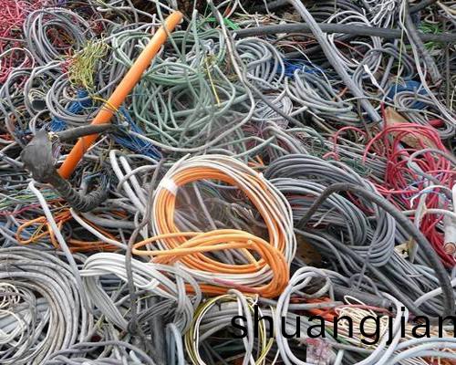 電(dian)線(xian)電(dian)纜(lan)迴(hui)收