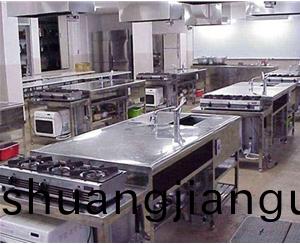 酒店(dian)廚房設(shè)(she)備迴收